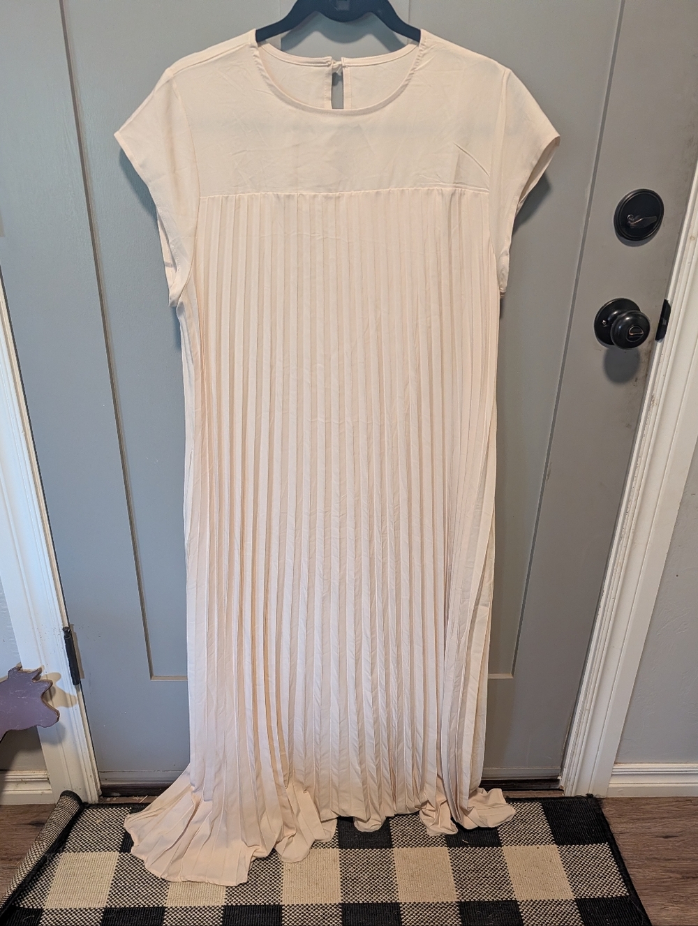 NWOT Cream Pleated Dress